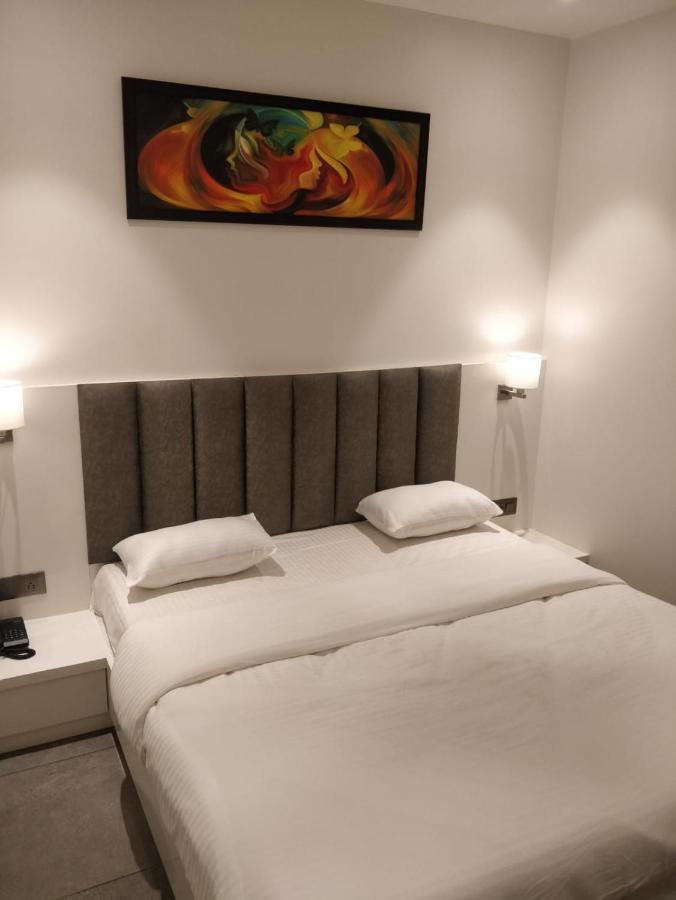 Hotel My Home Residency Nashik Zewnętrze zdjęcie