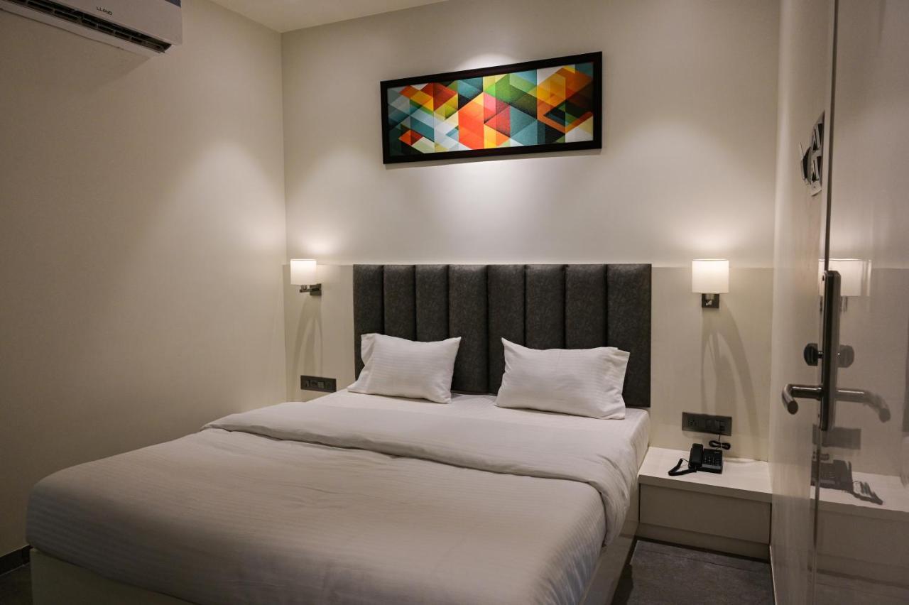 Hotel My Home Residency Nashik Zewnętrze zdjęcie