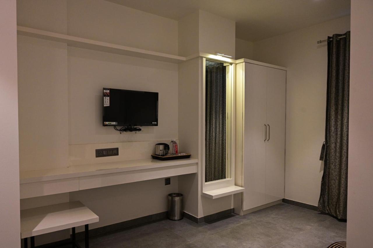 Hotel My Home Residency Nashik Zewnętrze zdjęcie